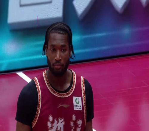 身高2米13+臂展2米23！廣東最適合的大外援曝光，朱芳雨要出手了