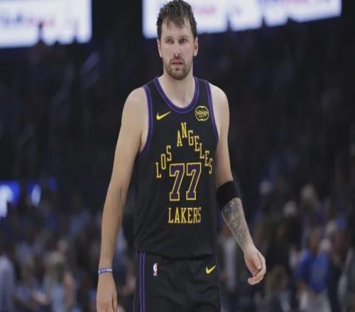 東契奇連續(xù)五場缺陣，湖人能走多遠(yuǎn)