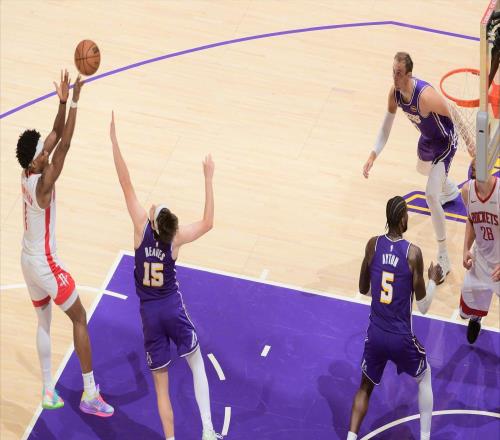 保留懸念！將比賽帶回休斯頓！14記三分，系列賽至今最佳表現(xiàn)！