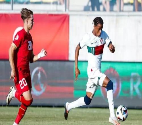 安哥拉主帥希望說服卡多佐瓦雷拉為他們出戰(zhàn)該球員被巴薩長期關(guān)注