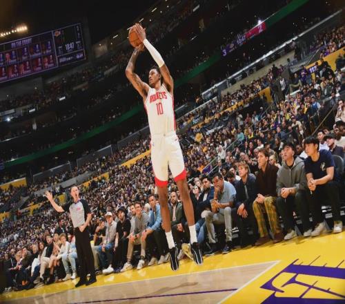 23！16連勝被終結(jié)！湖人輸了，詹姆斯沒(méi)輸