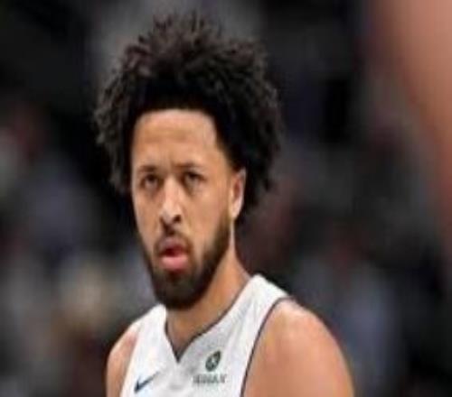 坎寧安矗立，奧本山不倒