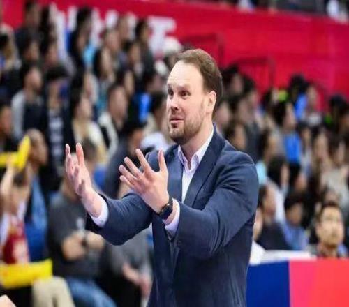 CBA官方罰單：山西洋助教抨擊裁判直言“五打八”罰款3萬(wàn)元