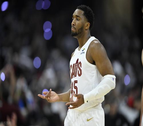 騎士125120贏猛龍，32！哈登里程碑！誰是贏球功臣數(shù)據(jù)不說謊