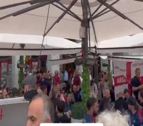 遠征馬德里的槍手球迷唱歌嘲諷熱刺：我們踢歐冠，你們踢英冠