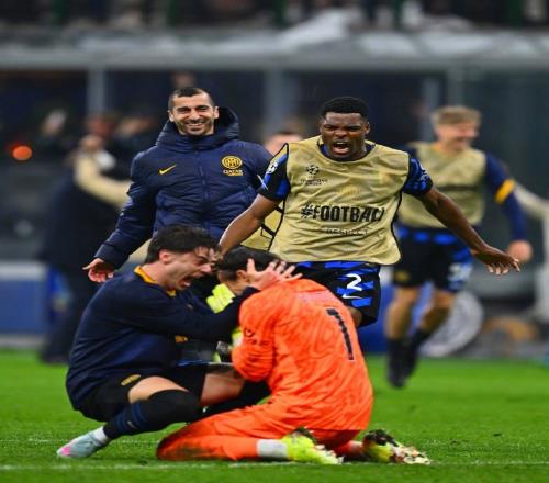 國(guó)米夏季引援之門將篇，一門二門同時(shí)離隊(duì)誰(shuí)是白學(xué)堡里塞