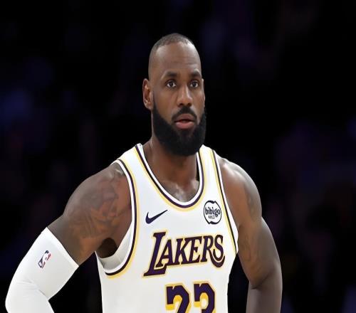 火箭逆轉(zhuǎn)湖人！湖人打出最差季后賽表現(xiàn)，詹姆斯、里斯夫拖后腿