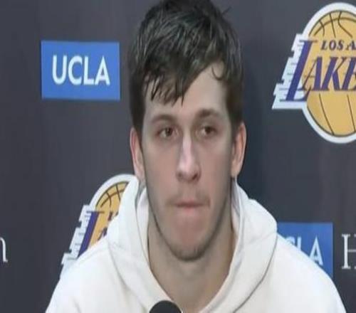 詹姆斯25分湖人負(fù)于火箭，里夫斯22分攻守兩端全部臥底