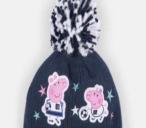 熱刺推出小豬佩奇聯(lián)名系列產(chǎn)品，佩奇與喬治還現(xiàn)身了熱刺主場(chǎng)