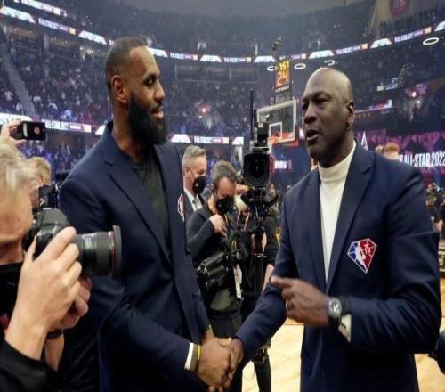 詹姆斯談GOAT之爭：我和喬丹都偉大不必踩一捧一