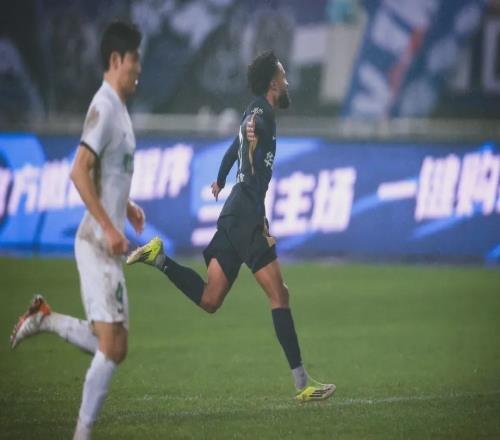 貝維斯缺陣！客戰(zhàn)津門(mén)虎，武漢三鎮(zhèn)不能輸！