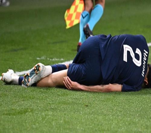 記者：阿什拉夫腿筋受傷將缺席歐冠半決賽次回合