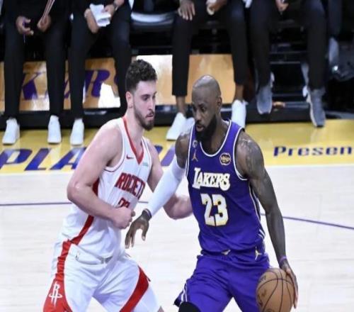 詹姆斯談湖人輸球：我的失誤讓他們領先到7分