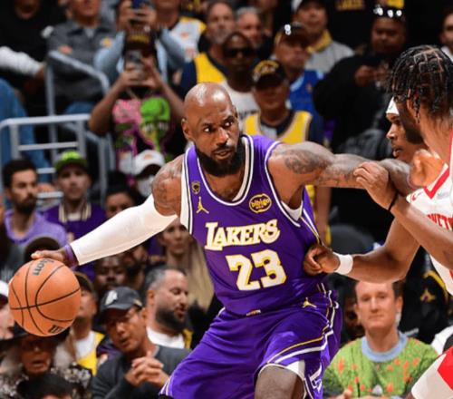 恥辱23！湖人連敗，里夫斯16中4，詹姆斯創(chuàng)紀錄，火箭要改寫歷史