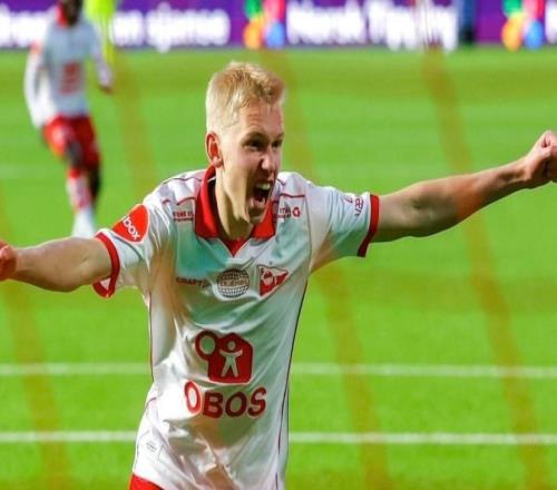 記者：利物浦、皇馬、拜仁等豪門(mén)關(guān)注挪威16歲中場(chǎng)格拉納斯