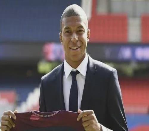 5月2日，傳奇球星菲戈將空降南京！前“英超”球星、歐洲金球獎得主歐文隔空應(yīng)援“蘇超”