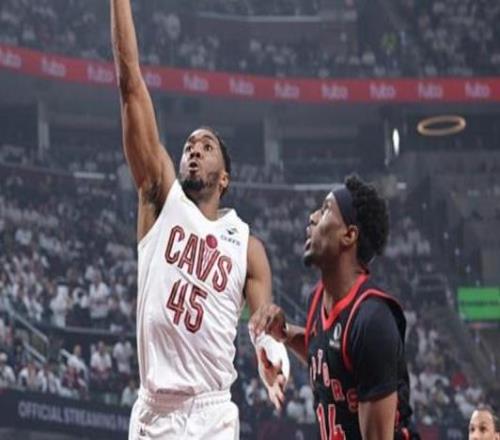 連超兩人！米切爾騎士生涯季后賽總得分升至隊史第六名