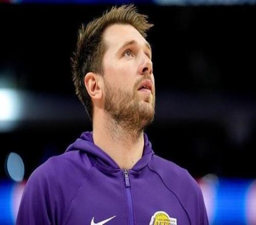 曝東契奇尚無復出時間表距離恢復對抗性訓練至少需要一周半時間