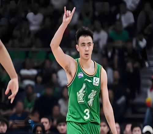 輸山東16分！揪出1個表現(xiàn)最差之人，坑慘了遼寧隊