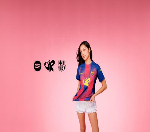 巴薩發(fā)布與歌手奧利維亞的聯(lián)名球衣，球衣將在本次國家德比亮相