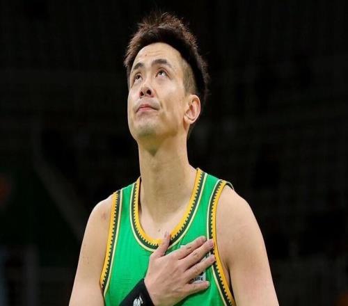 國手PK！高詩巖帶傷復(fù)出15+5+10成奇兵完勝趙繼偉15中4