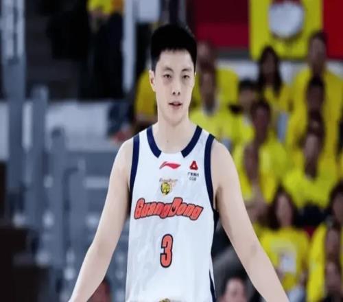廣東G2大勝廣州！胡明軒+雙塔制霸賽場，防守鎖死威金頓限制對手