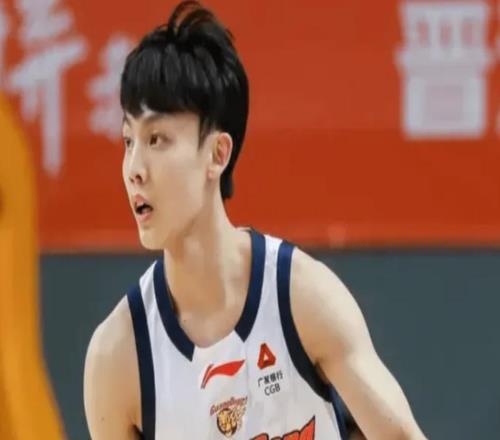杜鋒G2挖最強(qiáng)四人組！徐杰+胡明軒+雙塔各司其職，但缺一不可！