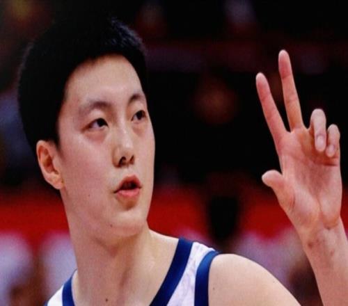 神巧合！胡明軒爆發(fā)拯救廣東5年前同一天率隊奪第11冠獲FMVP