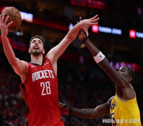5+8，火箭兩大敗因出爐！烏度卡談杜蘭特把話挑明，申京難堪大任