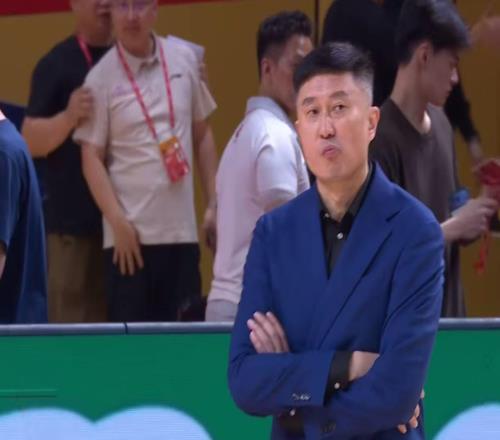 不是杜鋒！廣東休賽期離隊第一人曝光，男籃國手不打了！