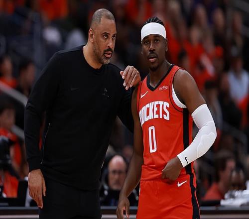 先發(fā)控衛(wèi)都已經(jīng)投出這樣的效率了，火箭也不愿意讓他上去多投投