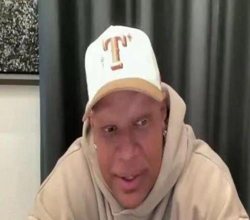 破防了！都是41歲！有人起床疼！有人在打季后賽！