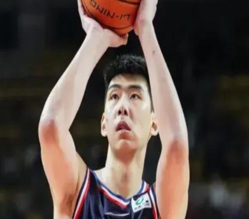 廣東G3首節(jié)險勝廣州！全民皆兵，進攻針對徐昕，廣州多人打鐵！