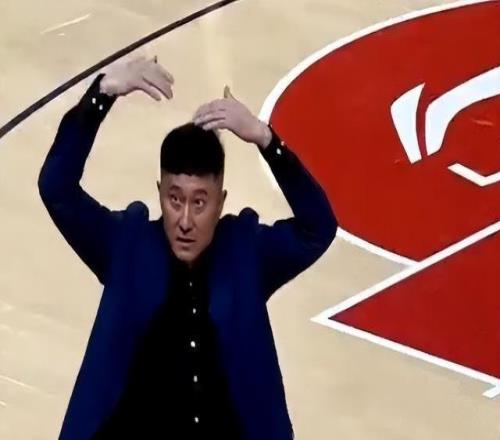 廣東萬人主場球館球票全部售空！CBA廣東德比大戰(zhàn)今夜火爆開打