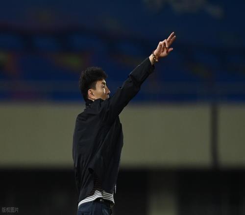 寧波FC主場(chǎng)首次NB，李瑋鋒帶隊(duì)兩連勝，三輪不敗之后，逃離降級(jí)區(qū)
