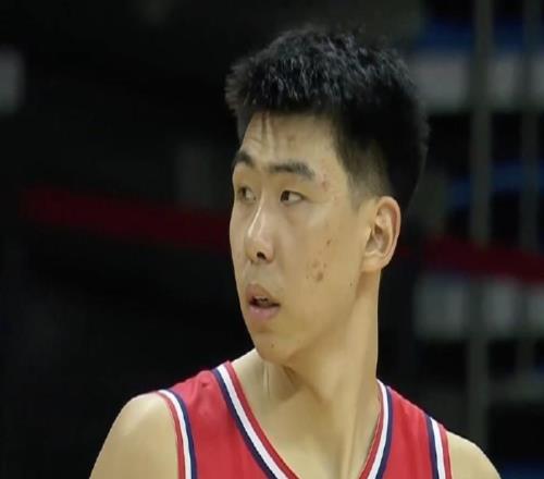 NBA球隊(duì)邀請(qǐng)徐昕試訓(xùn)，廣州主帥：為他感到驕傲，他的未來沒有上限