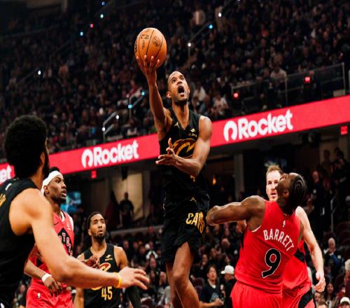 NBA東四+西四全出爐：騎士拿下?lián)屍邞?zhàn)，活塞逆轉(zhuǎn)魔術(shù)拒絕黑八