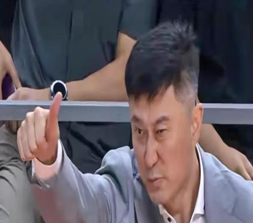 廣東男籃9080淘汰廣州，聽聽各界媒體專家怎么說，杜鋒一針見血