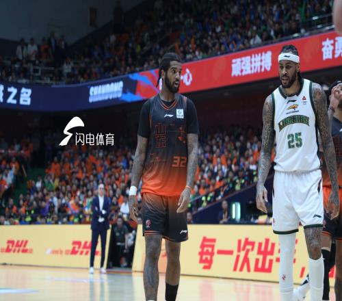 山東高速男籃9882戰(zhàn)勝遼寧大比分21晉級八強