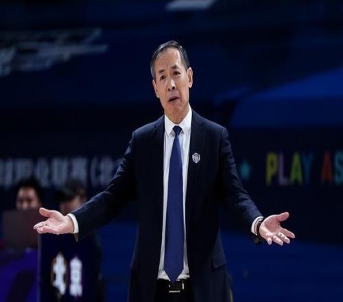 北京男籃好消息！趙睿確定復(fù)出，將出戰(zhàn)與廣東的首戰(zhàn)