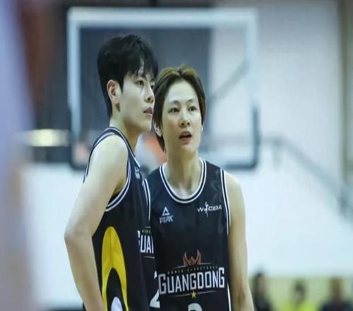 11550狂勝65分！女籃霸主豪取兩連勝：沖擊全國冠軍真的穩(wěn)了