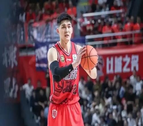 CBA最新消息！鄢手騏或離開(kāi)遼寧男籃，李祥波合同到期