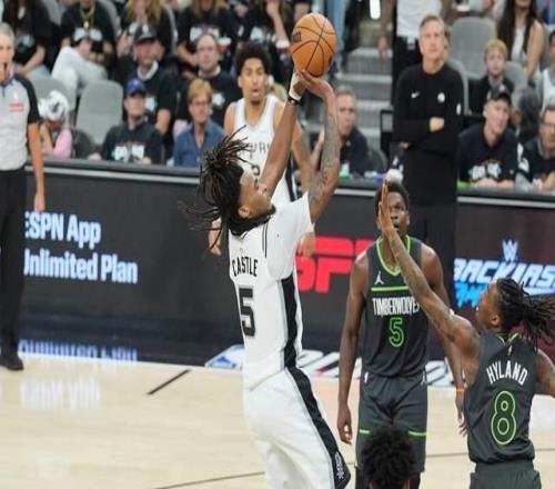 大逆襲！西部第二狂勝38分：全隊(duì)7人得分上雙，文班狂刷紀(jì)錄