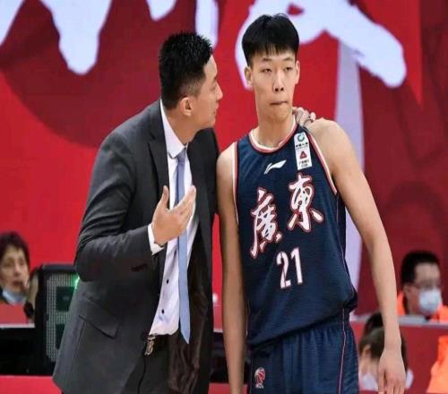 CBA消息！廣東大將開啟康復訓練，楊鳴收到執(zhí)教邀請，孫銘徽復出
