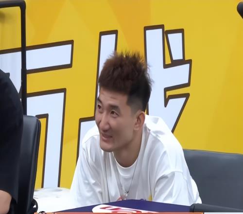 衛(wèi)冕冠軍爆冷輸球，賽后聽聽蘇群怎么說，點評一針見血