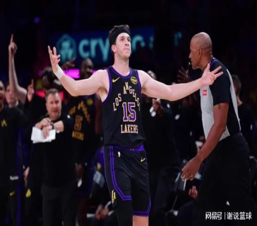 湖人再負(fù)雷霆裁判搶戲，但雙方陣容天差地別，兩替補(bǔ)摧毀紫金軍團(tuán)