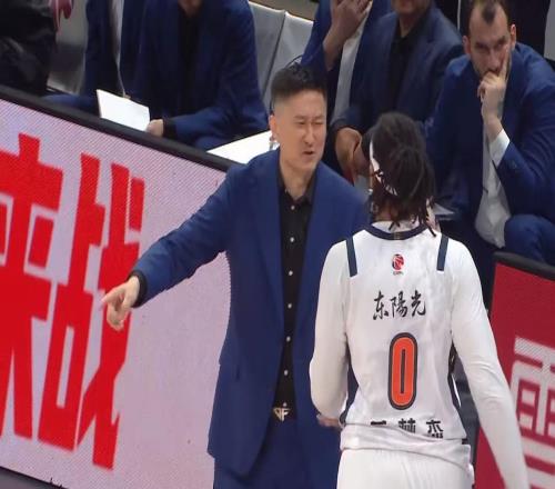 機會來了！廣東隊有望挖走“三王炸”，這才是杜鋒的奪冠底牌