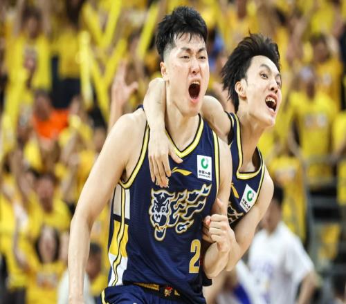 評分從2.9暴漲至9.8！昔日大番薯一球改變命運，球迷：排隊叫嘉爺