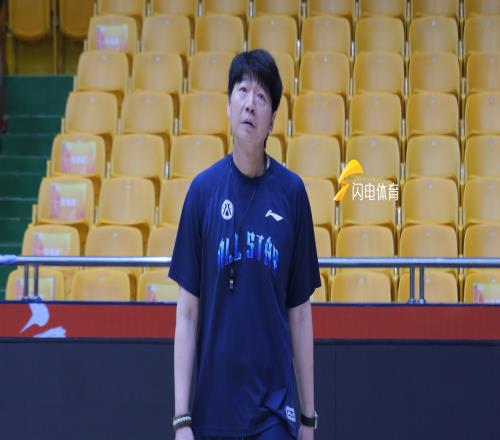 背水一戰(zhàn)！山東高速男籃主場迎生死較量，邱彪直言對“職業(yè)”二字負責