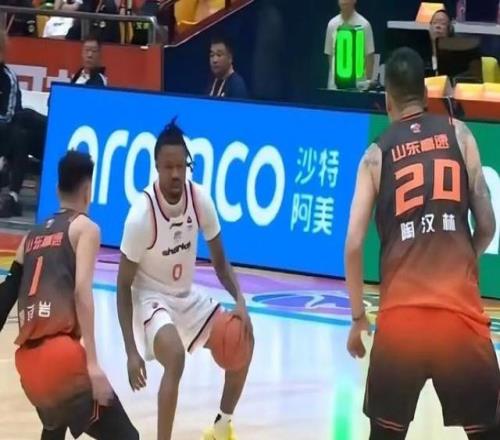 CBA季后賽上海男籃大勝山東強(qiáng)勢晉級